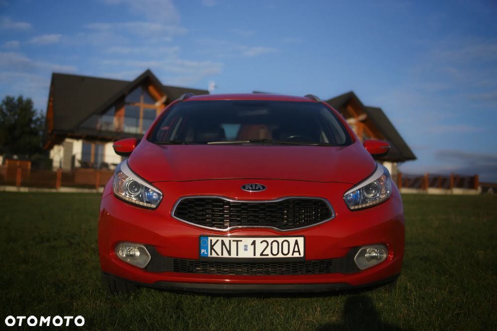 Kia Ceed 2014 photo 2