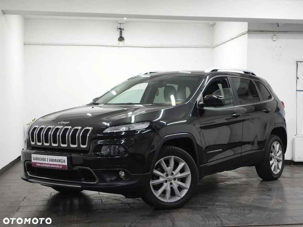 Jeep Cherokee - 12