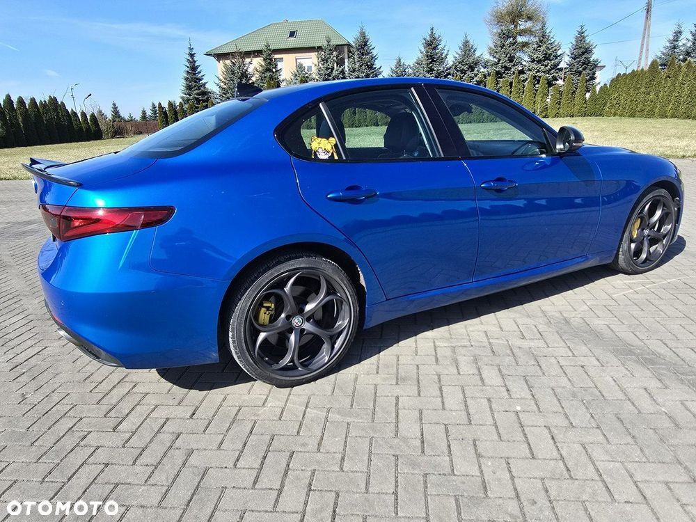 Alfa Romeo Giulia - 11