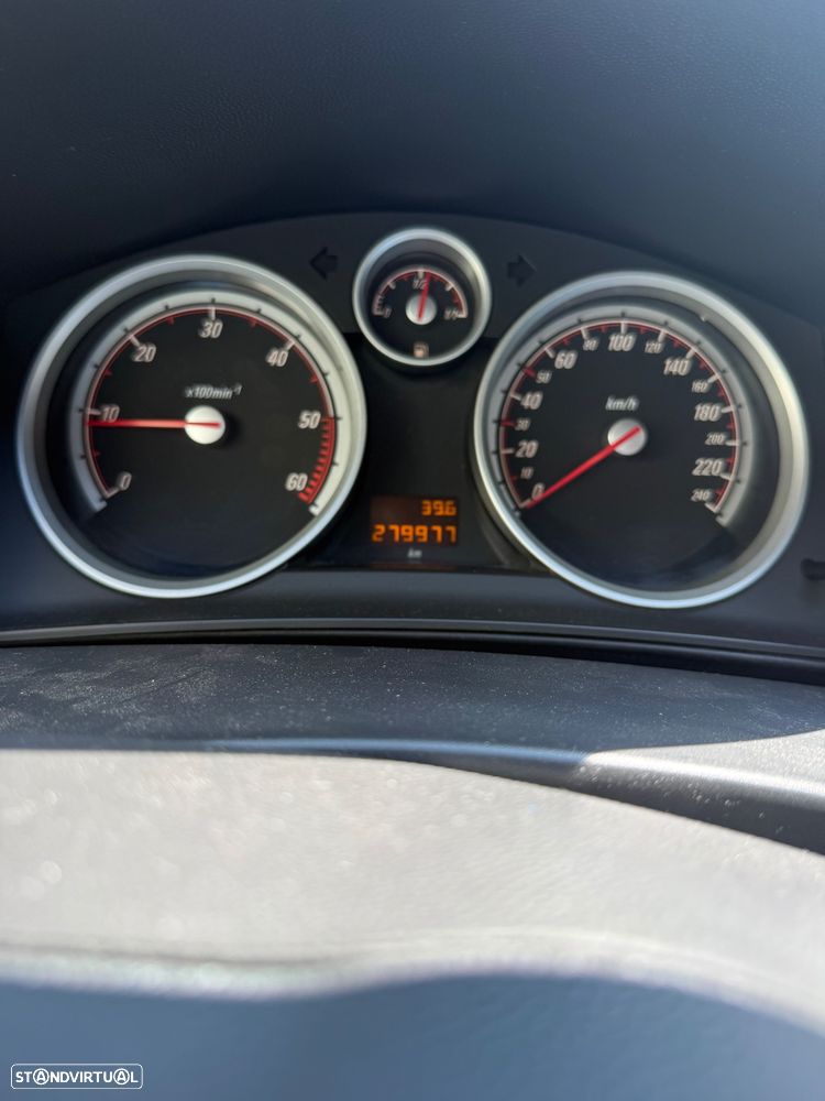 Opel Astra GTC 1.3 CDTI - 7