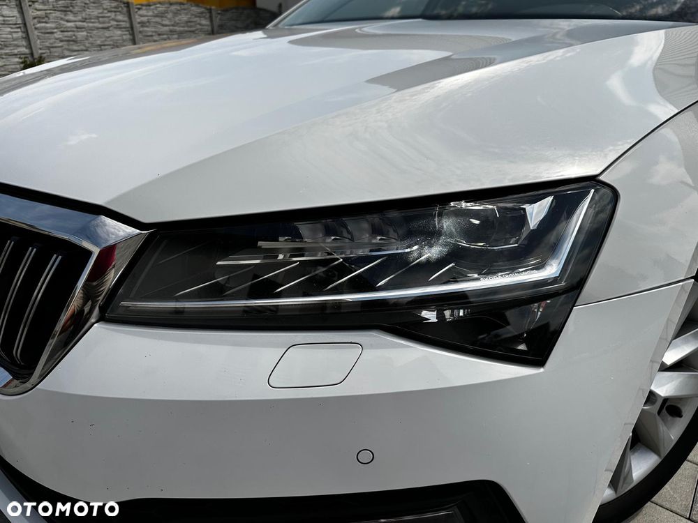 Skoda Superb 2.0 TDI SCR Ambition DSG - 12