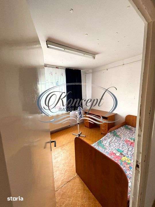 Apartament spatios si luminos cu priveliste spre oras, zona OMV Manast - Imagine principală: 4/14