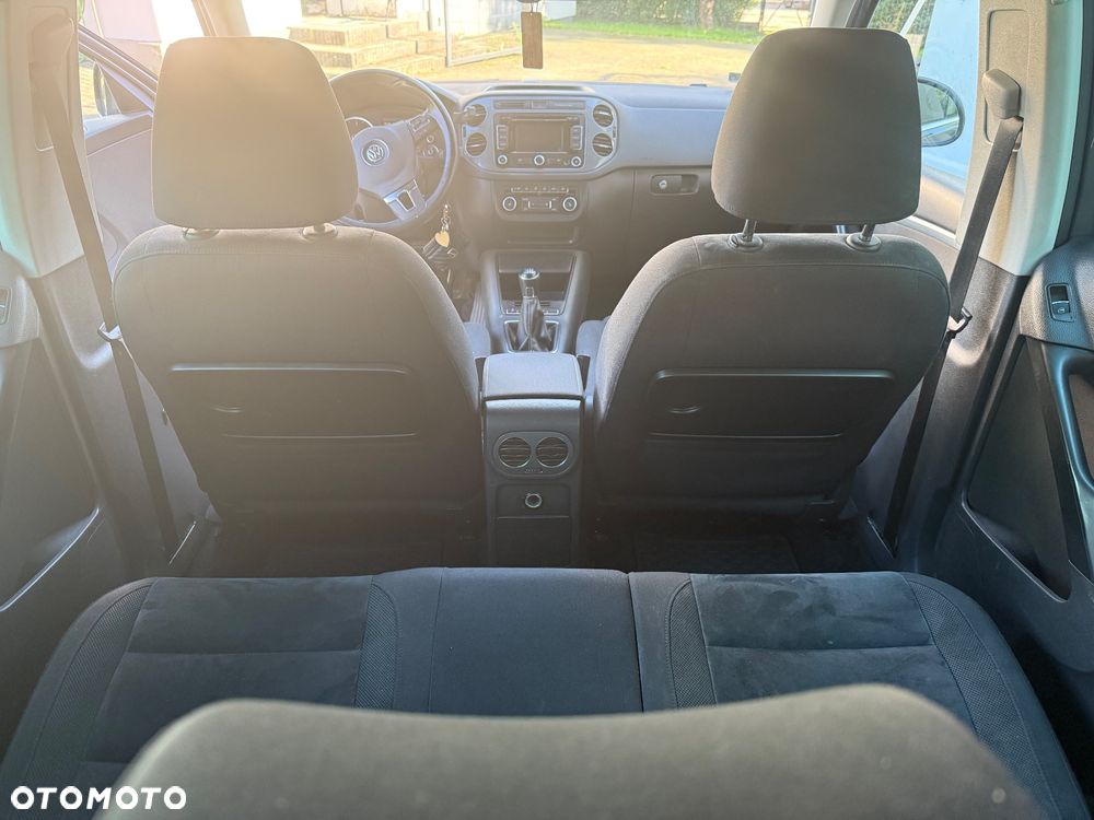 Volkswagen Tiguan - 5