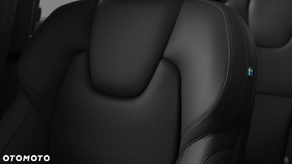 Volvo XC 90 T8 AWD Plug-In Hybrid Ultra Dark 7os - 17