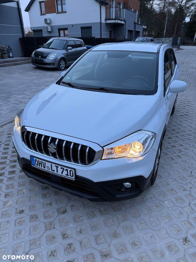 Suzuki SX4 S-Cross 1.0 T Comfort - 37