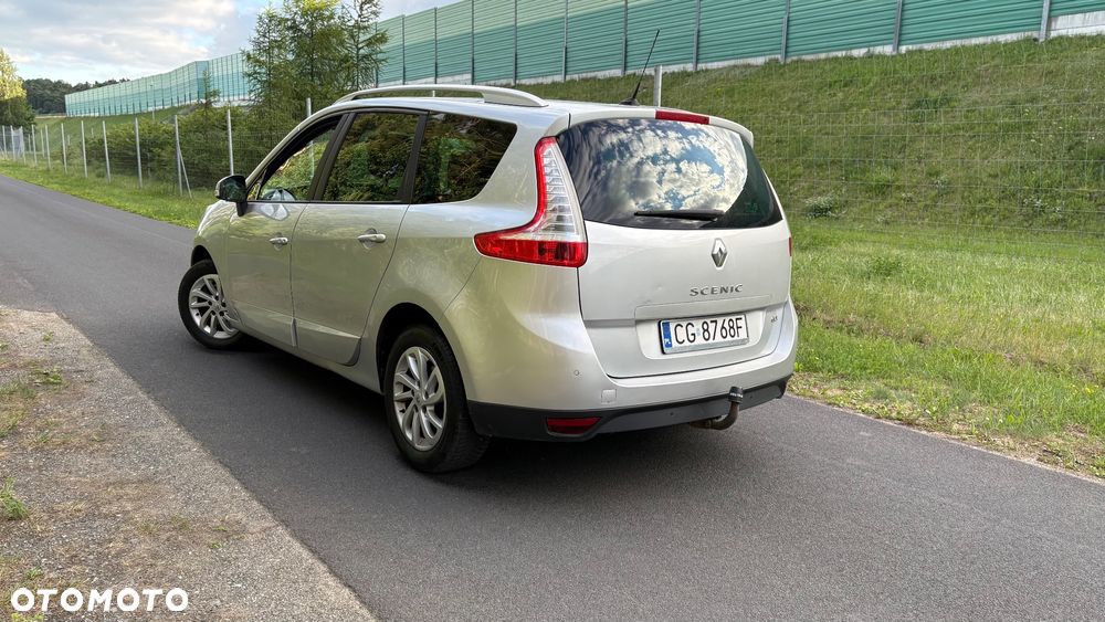 Renault Scenic Energy dCi 130 S&S Bose Edition - 9