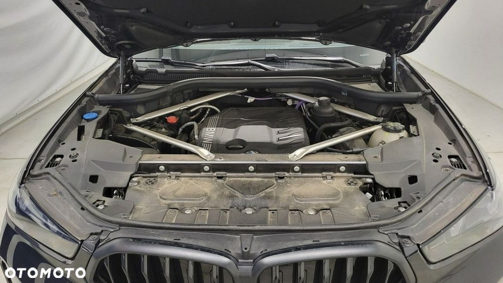BMW X6 - 28