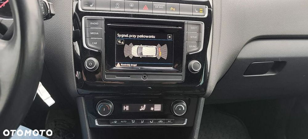 Volkswagen Polo - 18