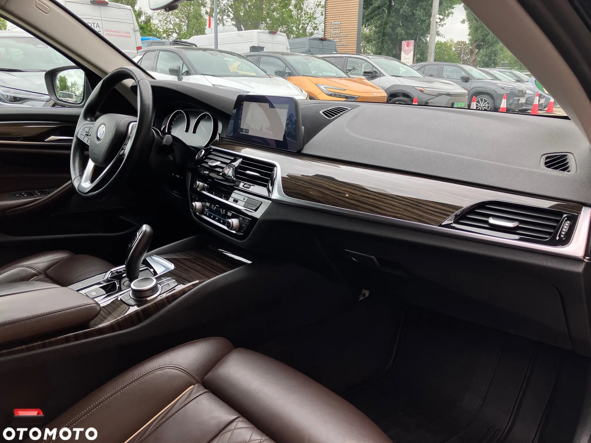 BMW Seria 5 520d xDrive Touring - 19