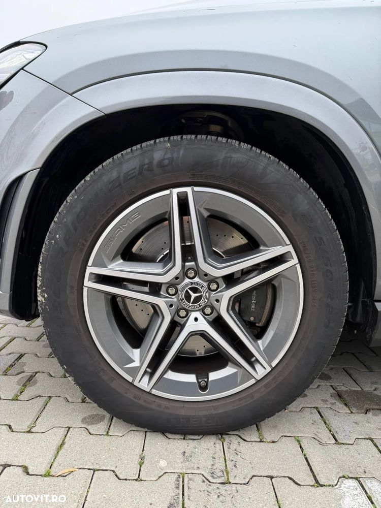 Mercedes-Benz GLE - 29