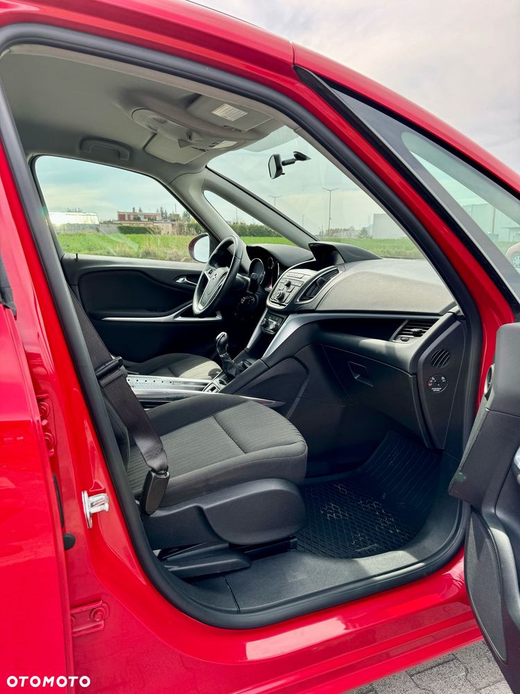 Opel Zafira 1.6 T SIDI Enjoy S&S - 21