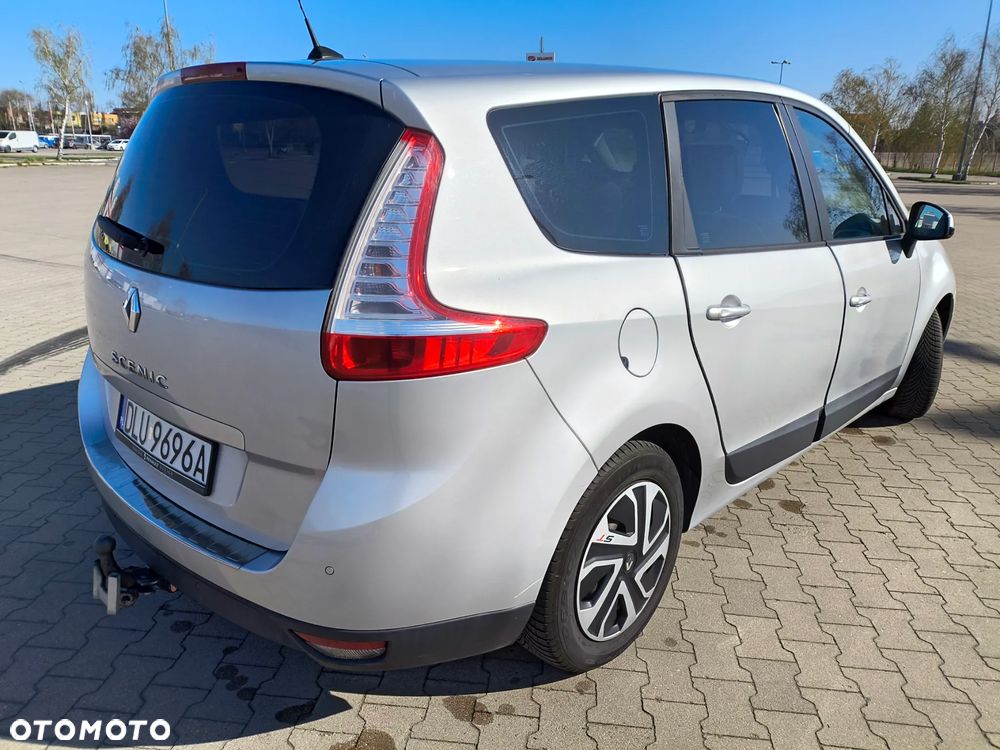 Renault Scenic 2.0 16V Privilege CVT - 7