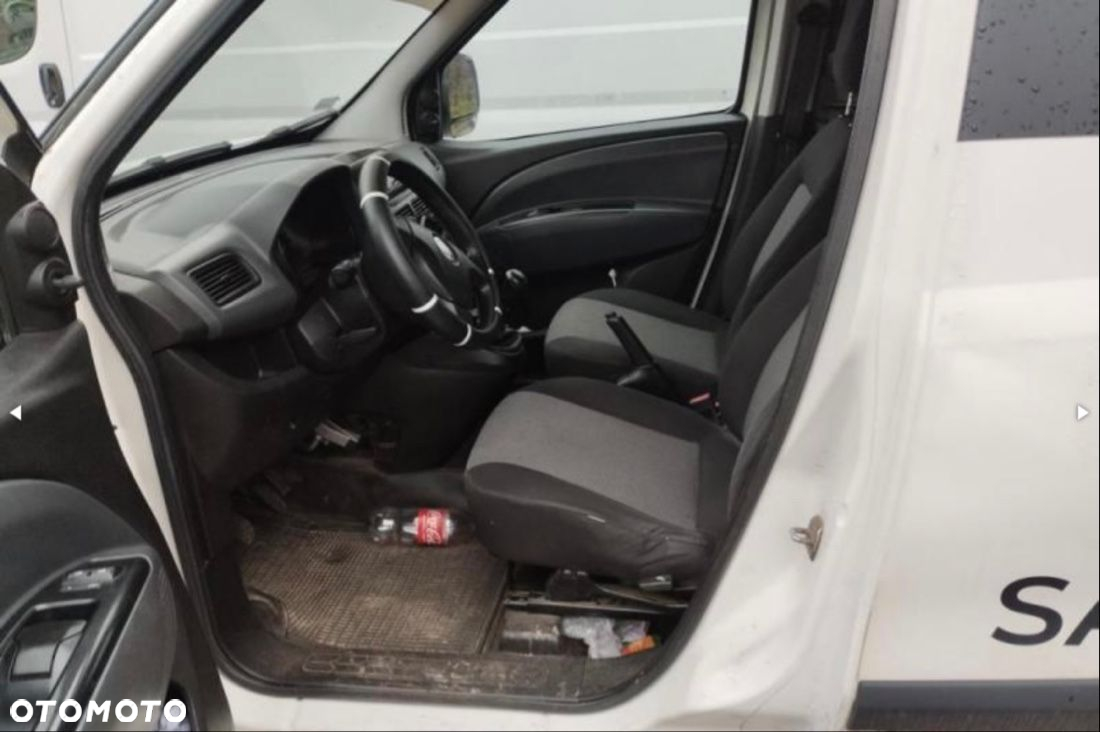 Fiat Doblo - 7