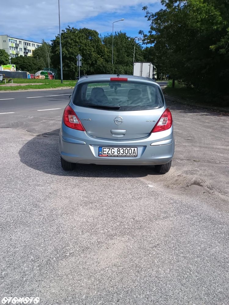 Opel Corsa - 4