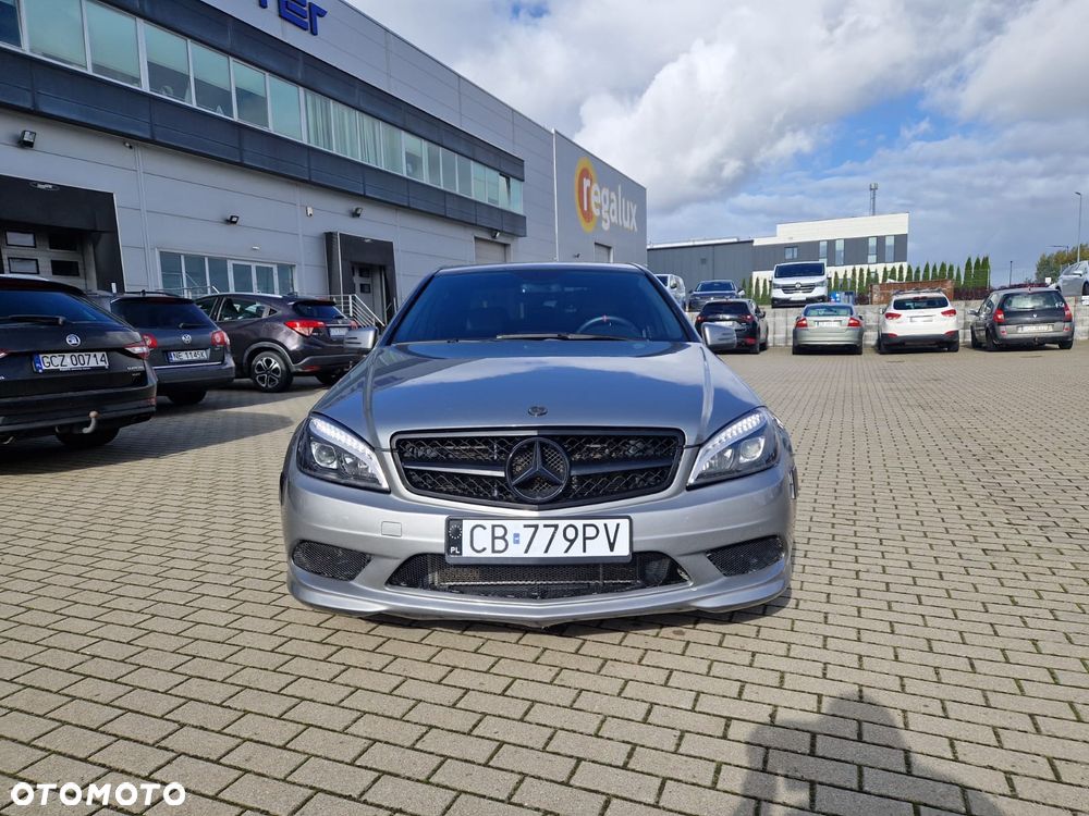 Mercedes-Benz Klasa C 300 T 7G-TRONIC Elegance - 6