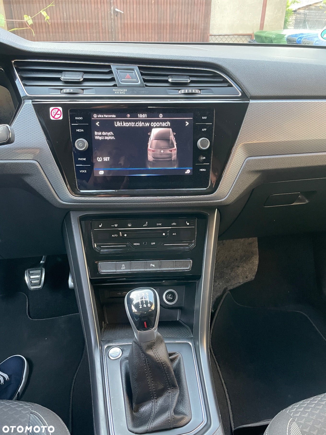 Volkswagen Touran 1.5 TSI EVO Active - 10
