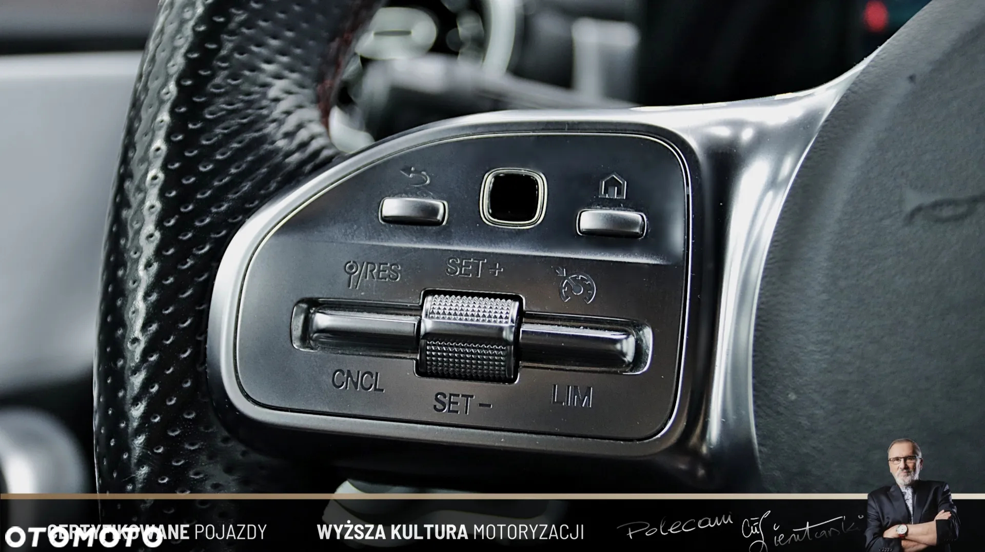 Mercedes-Benz CLA 200 AMG Line 7G-DCT - 19