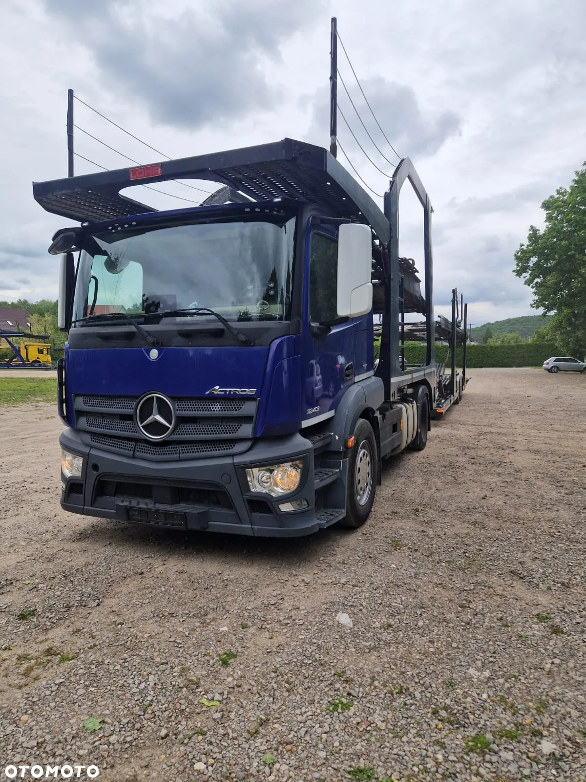 Mercedes-Benz Actros - 2