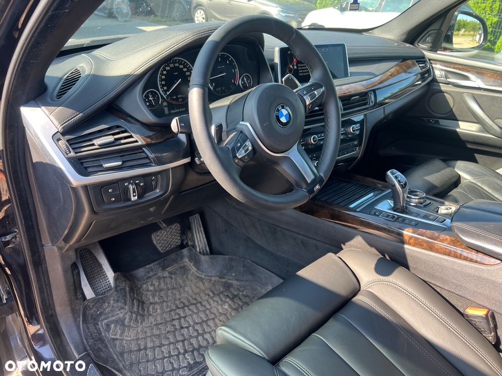 BMW X5 - 25