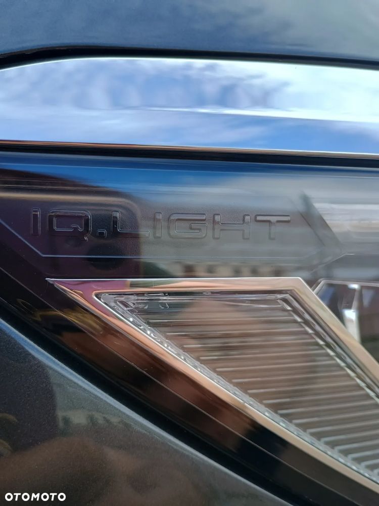 Volkswagen Passat Variant 2.0 TDI SCR DSG Elegance - 14