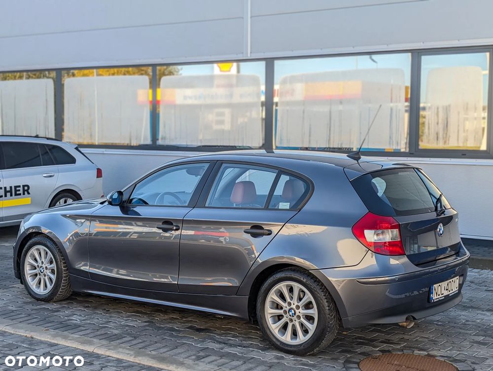 BMW Seria 1 118d - 2