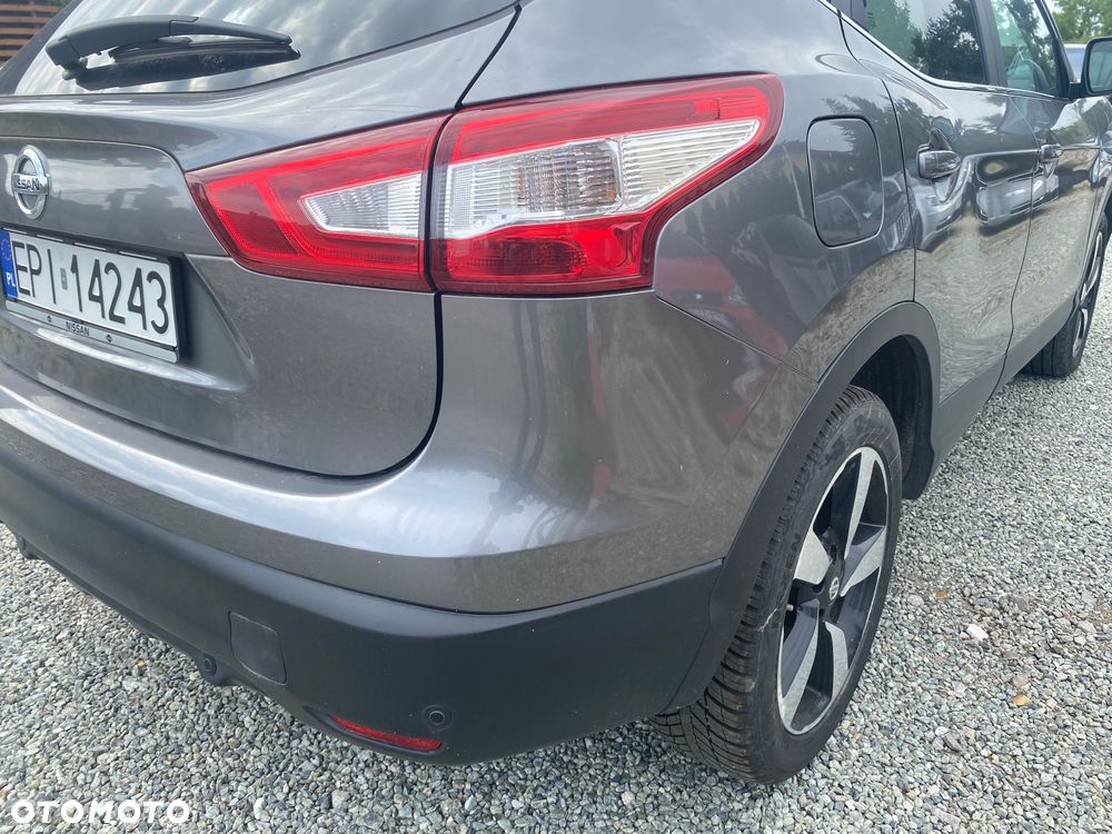 Nissan Qashqai 1.6 DIG-T N-Connecta - 12