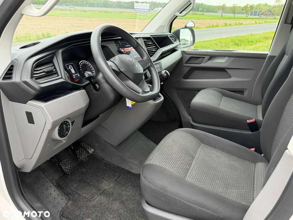 Volkswagen Transporter - 12