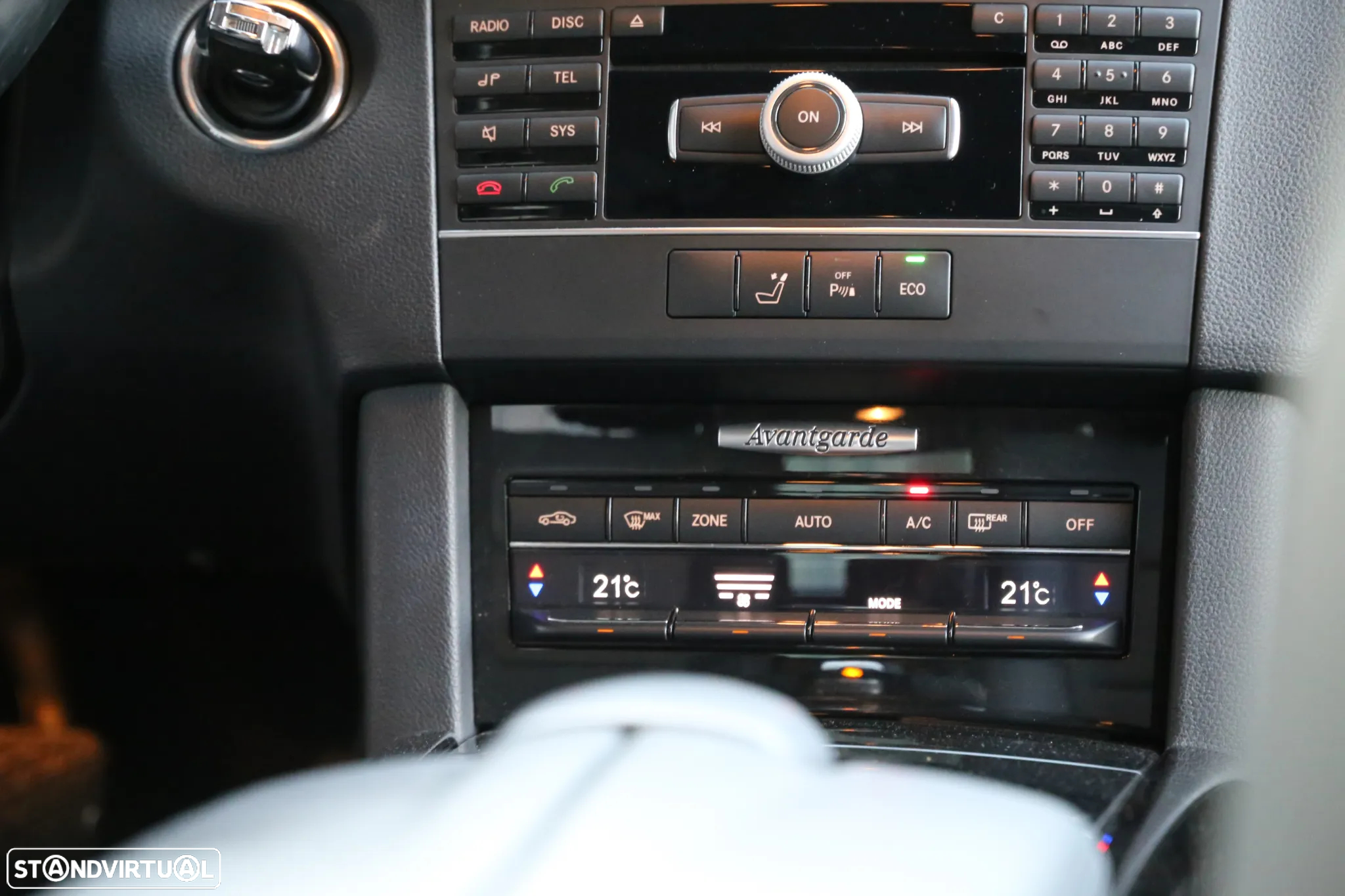 Mercedes-Benz E 250 CDi Avantgarde BlueEfficiency Auto. - 11
