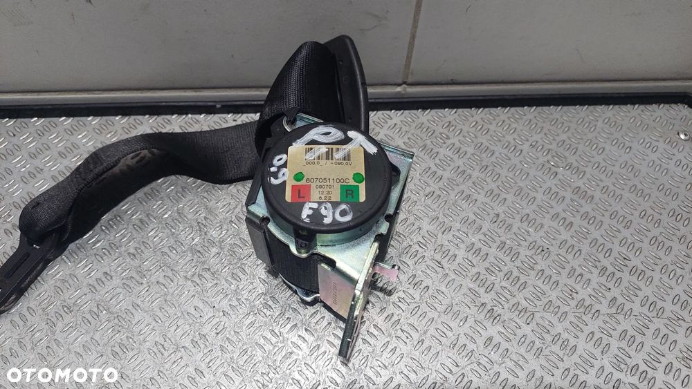 PAS BEZPIECZEŃSTWA PRAWY TYŁ BMW E90 E91 R2009 LIFT NR 607051100C - 2