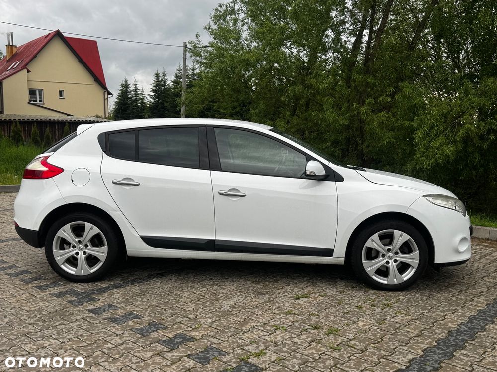 Renault Megane 1.6 16V 110 Dynamique - 8