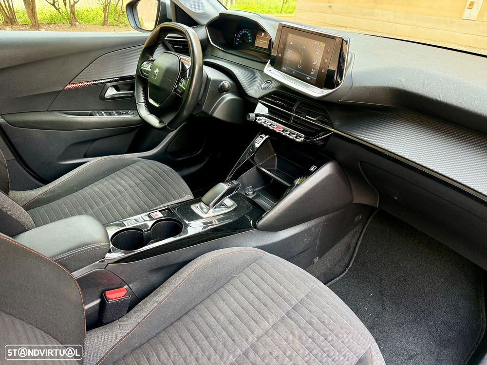 Peugeot e-208 50 kWh Active Pack - 17