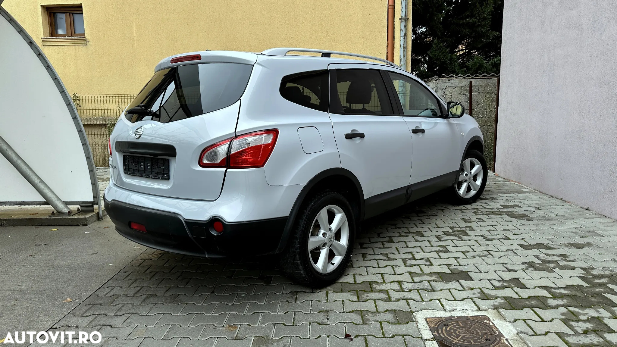 Nissan Qashqai+2 1.6 Visia - 3