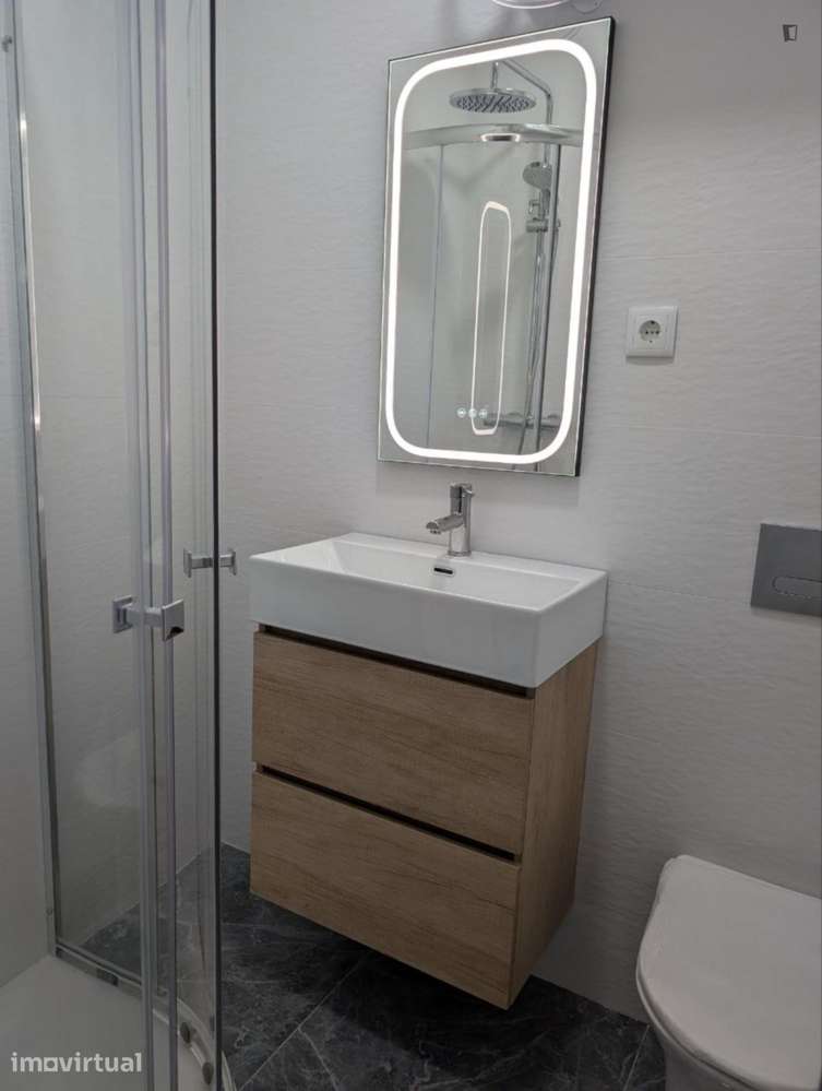 Quarto - localizado em Entrecampos Lisbon - Grande imagem: 4/5