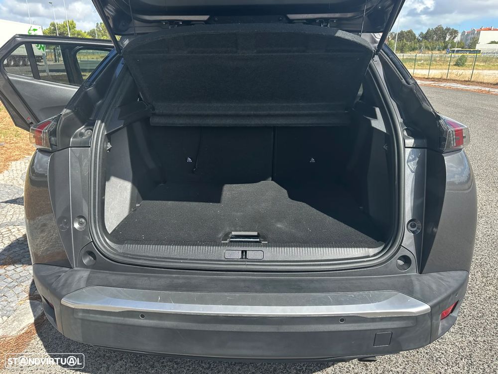 Peugeot 2008 - 9