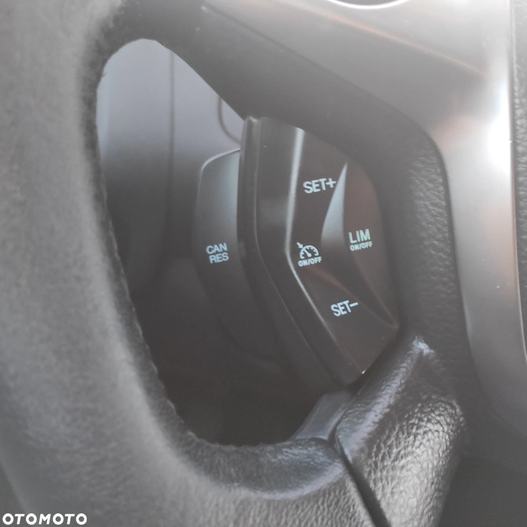 Ford Focus - 26