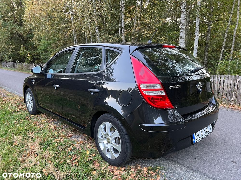 Hyundai I30 2010 photo 5