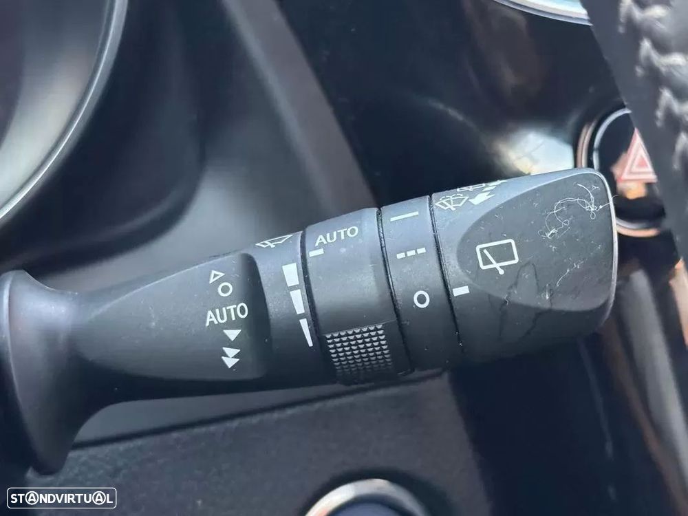 Toyota Auris 1.8 HSD Comfort+J17 - 20
