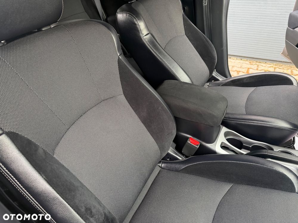 Mitsubishi Outlander 2.0 2WD Active - 21