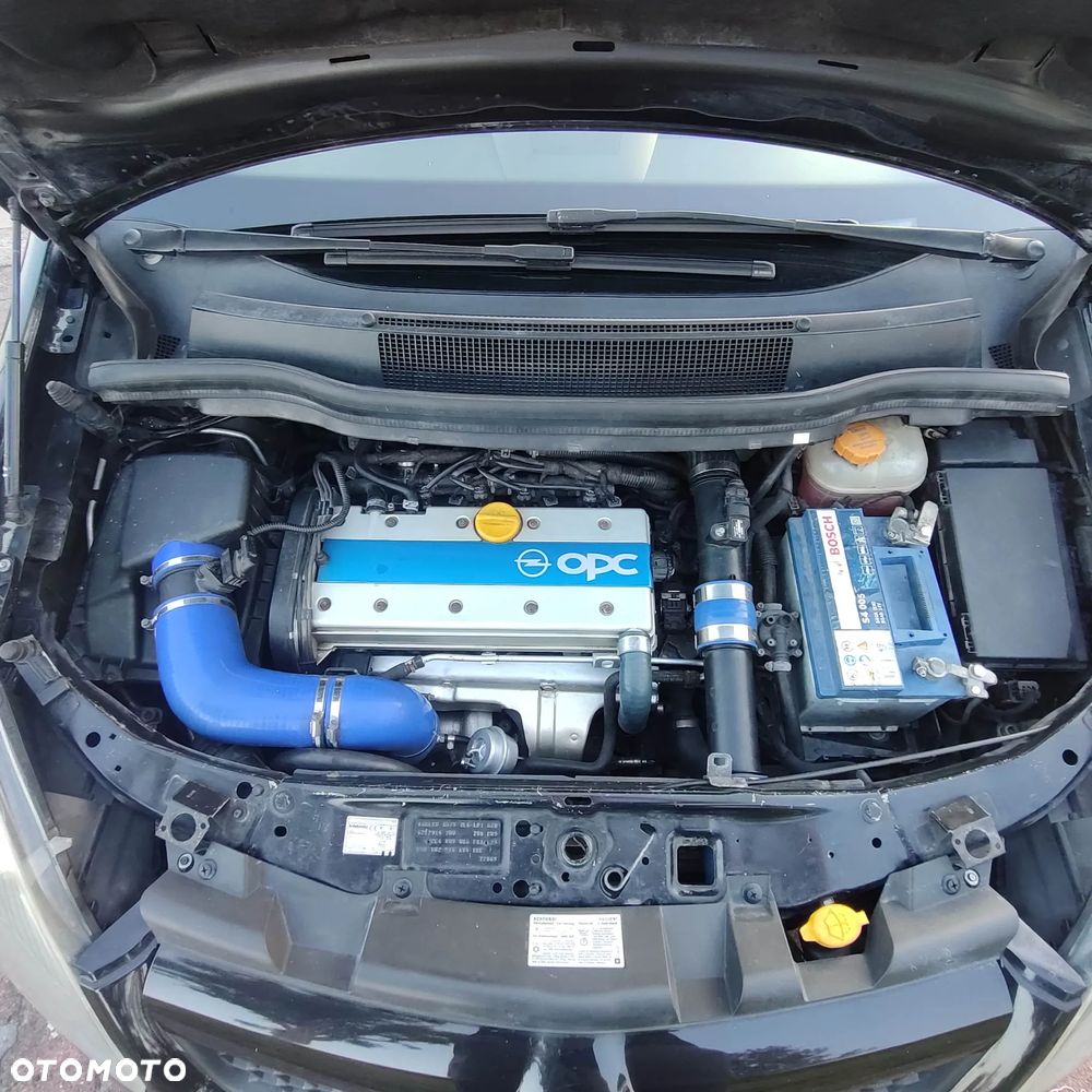 Opel Zafira - 3