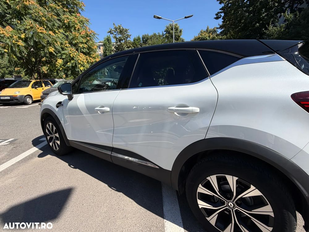 Renault Captur MHEV 140 Techno - 2