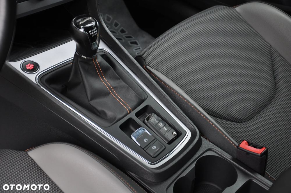 Seat Leon Sportstourer 2.0 TDI Start&Stop 4Drive X-Perience - 6