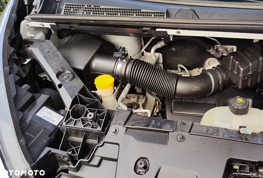 Renault Trafic - 14