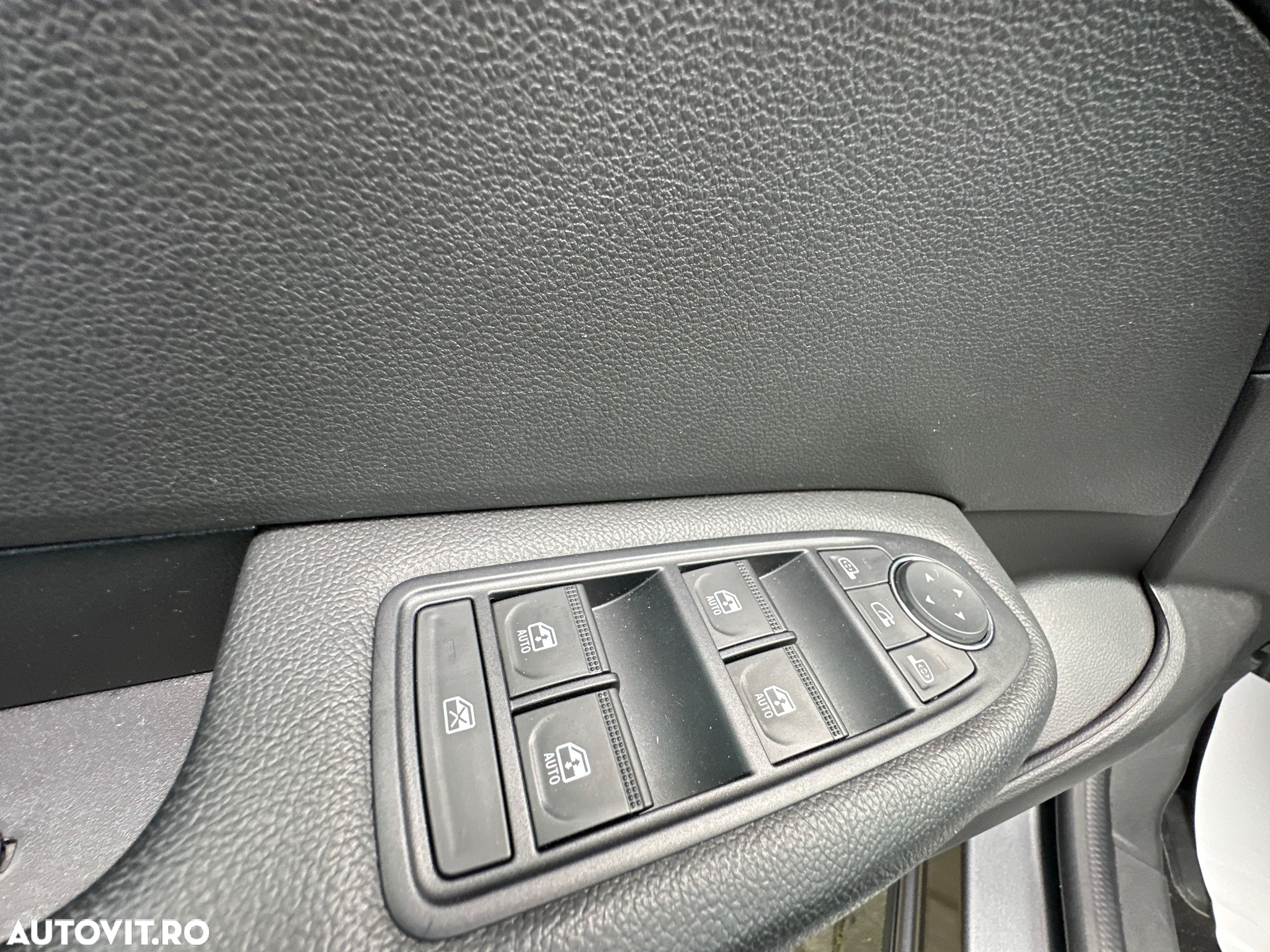 Renault Arkana MHEV 140 EDC Evolution - 13