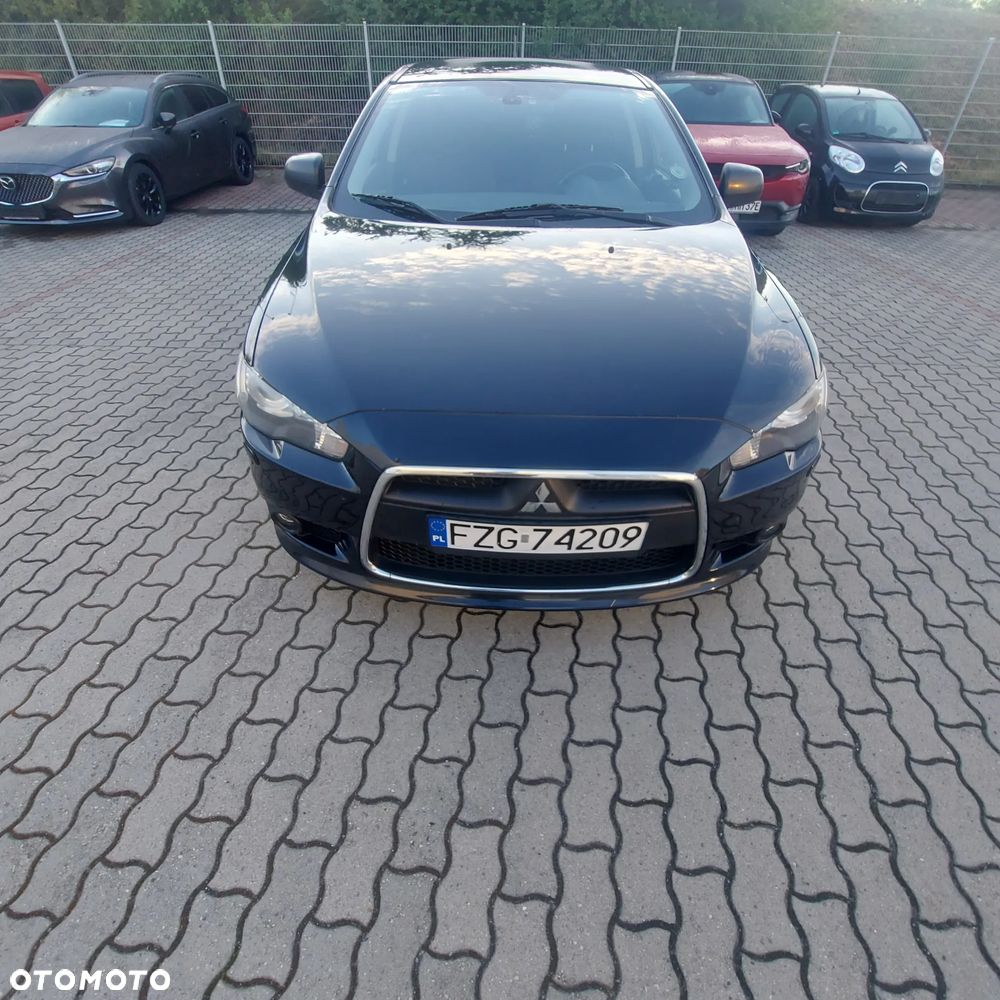 Mitsubishi Lancer - 1