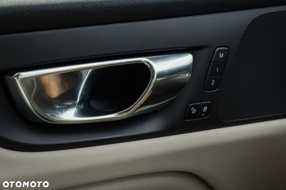 Volvo S60 - 36
