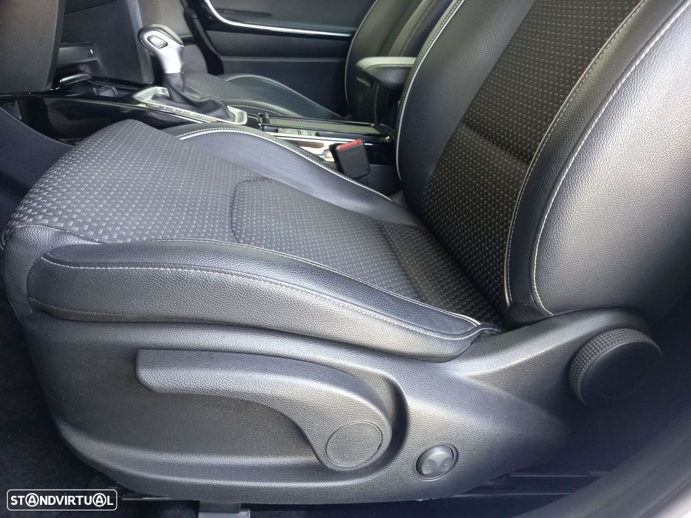 Kia XCeed 1.6 GDi PHEV Tech - 17