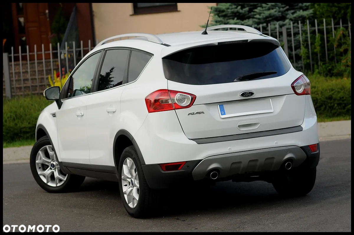 Ford Kuga 2.0 TDCi Titanium - 3
