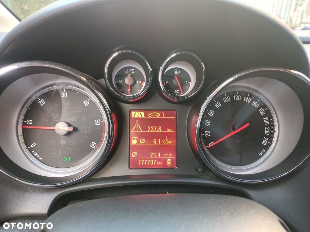 Opel Astra 1.7 CDTI - 19