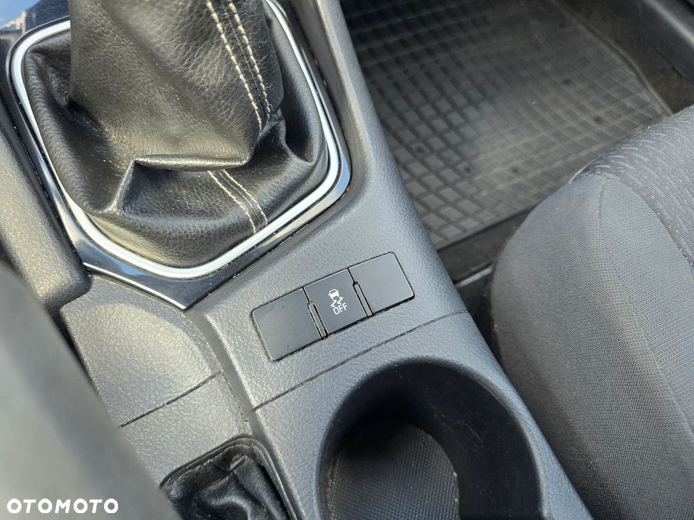 Toyota Corolla 1.6 Active EU6 - 25