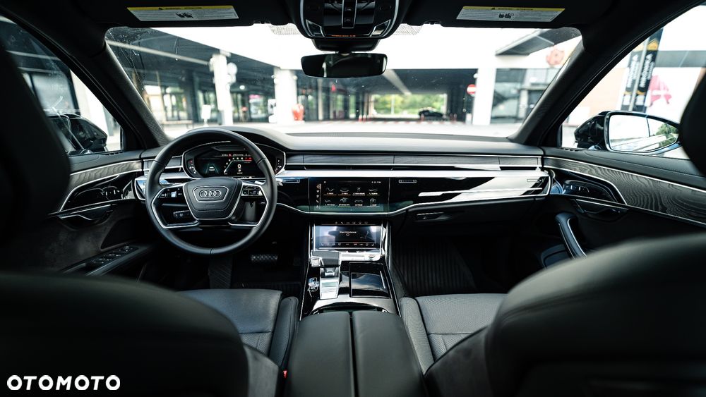 Audi A8 - 25